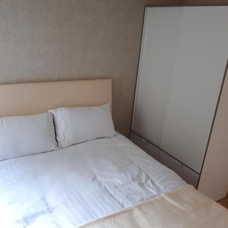 One Double Bedroom Flat Дублин Экстерьер фото